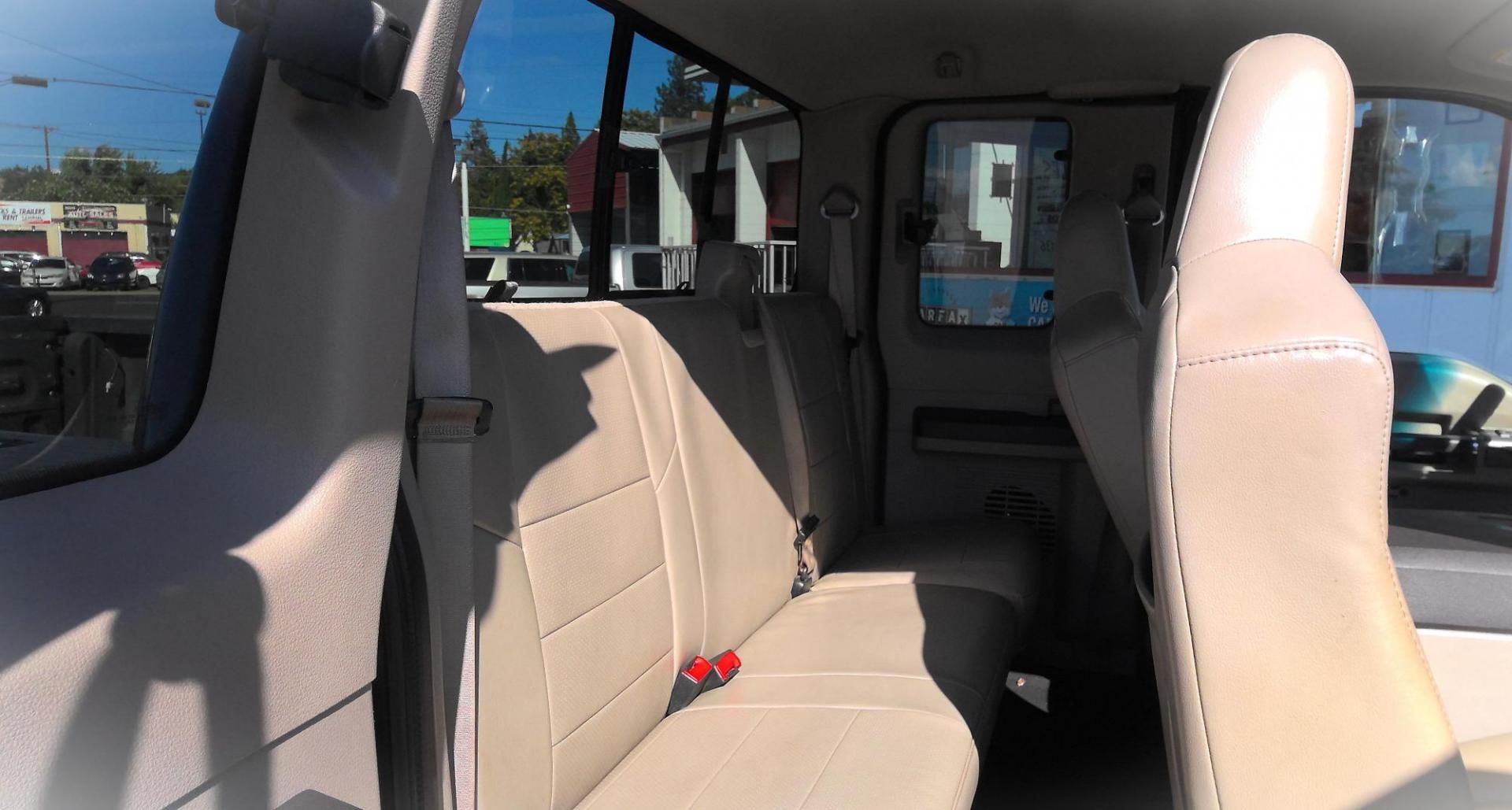 2008 BLUE Ford F-250 SD FX4 SuperCab (1FTSX21R58E) with an 6.4L V8 OHV 32V TURBO DIESEL engine, located at 502 S. Riverside Avenue, Medford, OR, 97501, (541) 773-3136, 42.322803, -122.867477 - Photo#3