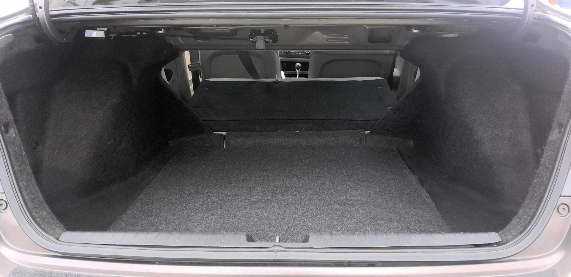 2010 BROWN Honda Civic LX Sedan 5-Speed AT (19XFA1F56AE) with an 1.8L L4 SOHC 16V engine, 5-Speed Automatic transmission, located at 502 S. Riverside Avenue, Medford, OR, 97501, (541) 773-3136, 42.322803, -122.867477 - Photo#4