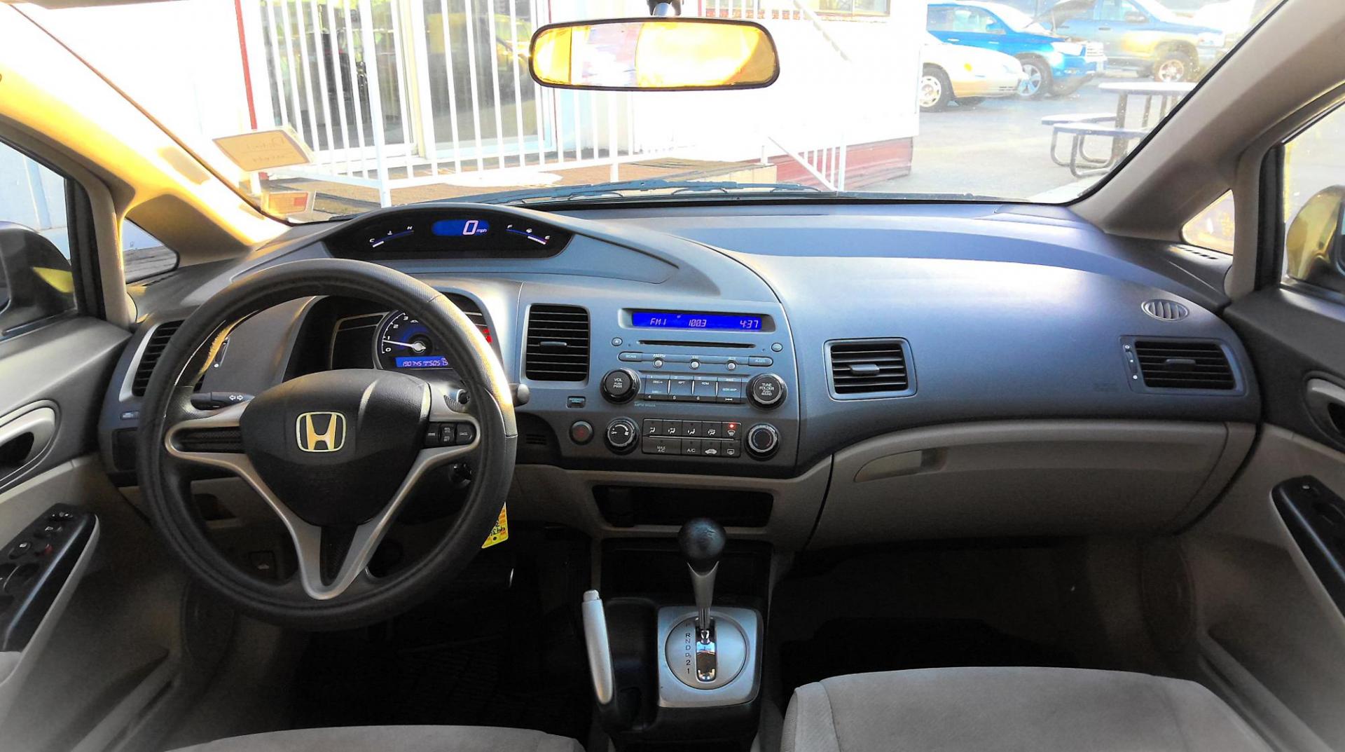 2010 BROWN Honda Civic LX Sedan 5-Speed AT (19XFA1F56AE) with an 1.8L L4 SOHC 16V engine, 5-Speed Automatic transmission, located at 502 S. Riverside Avenue, Medford, OR, 97501, (541) 773-3136, 42.322803, -122.867477 - Photo#7