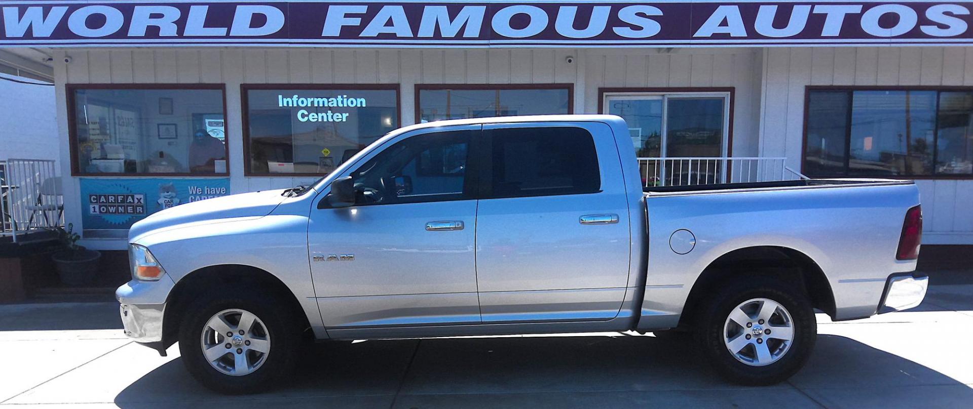 2010 SILVER Dodge Ram 1500 Laramie Crew Cab 4WD (1D7RV1CP5AS) with an 4.7L V8 SOHC 16V FFV engine, 5-Speed Automatic transmission, located at 502 S. Riverside Avenue, Medford, OR, 97501, (541) 773-3136, 42.322803, -122.867477 - Photo#0