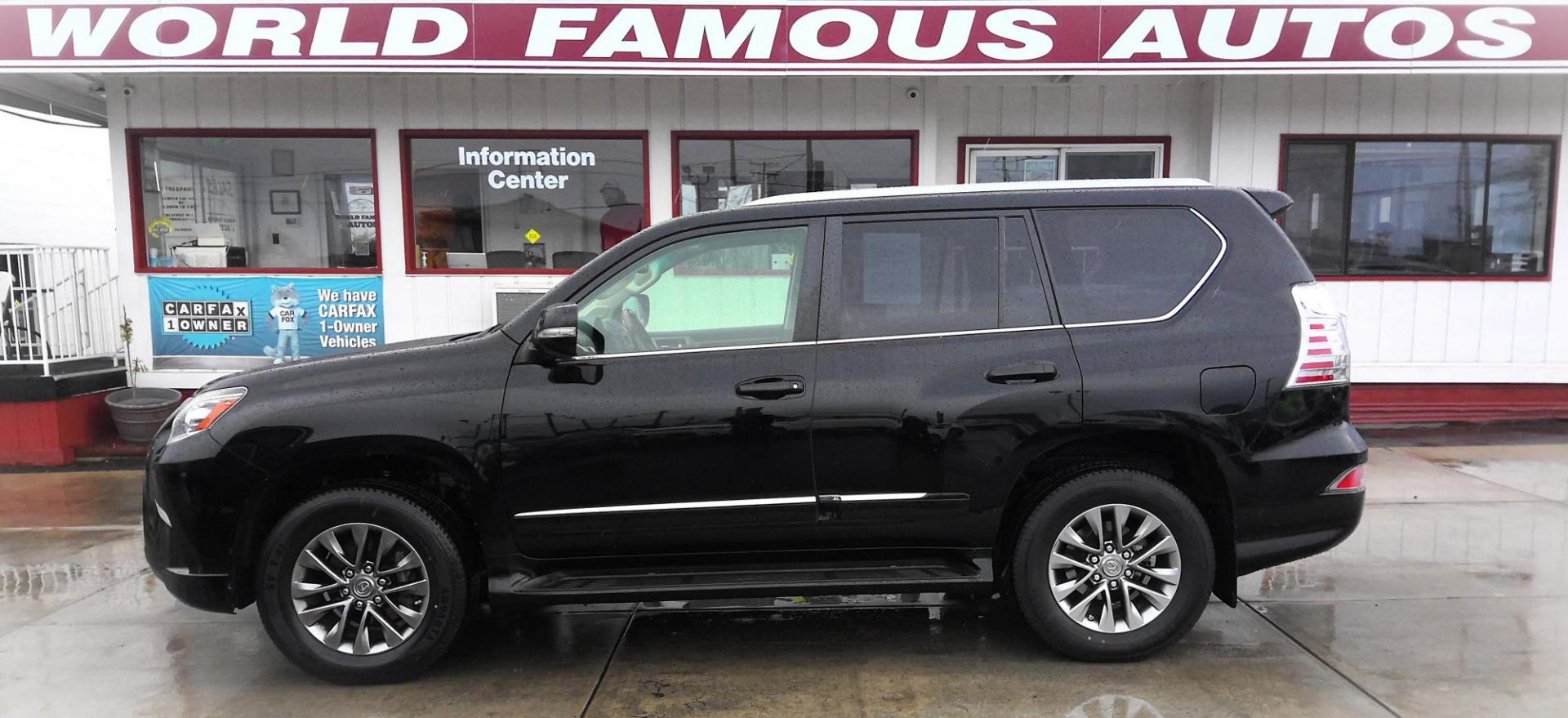 2016 BLACK Lexus GX 460 Luxury (JTJJM7FX4G5) with an 4.6L V8 DOHC 32V engine, 6A transmission, located at 502 S. Riverside Avenue, Medford, OR, 97501, (541) 773-3136, 42.322803, -122.867477 - Photo#0