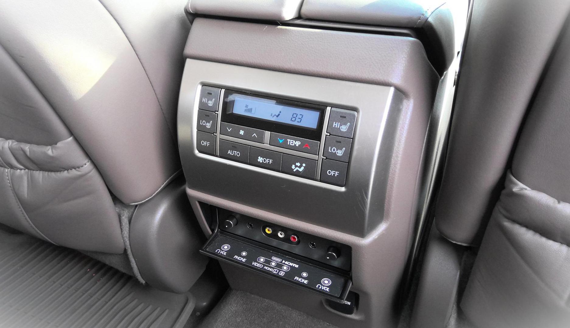 2016 BLACK Lexus GX 460 Luxury (JTJJM7FX4G5) with an 4.6L V8 DOHC 32V engine, 6A transmission, located at 502 S. Riverside Avenue, Medford, OR, 97501, (541) 773-3136, 42.322803, -122.867477 - Photo#8