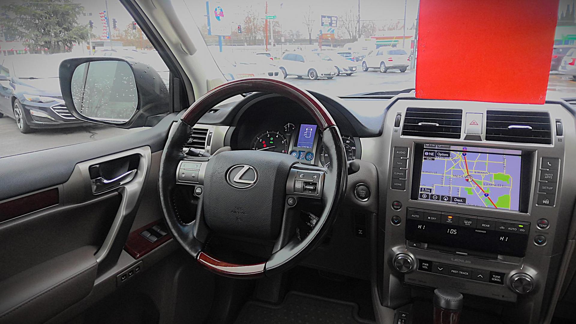 2016 BLACK Lexus GX 460 Luxury (JTJJM7FX4G5) with an 4.6L V8 DOHC 32V engine, 6A transmission, located at 502 S. Riverside Avenue, Medford, OR, 97501, (541) 773-3136, 42.322803, -122.867477 - Photo#20