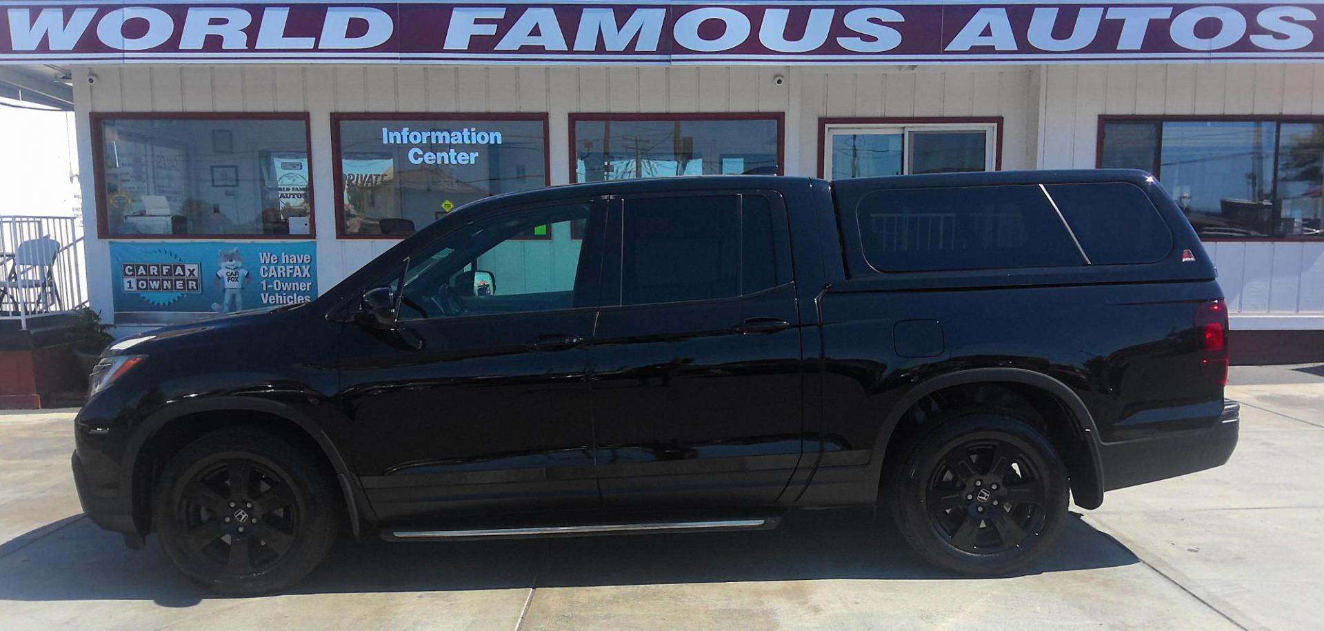 2017 BLACK Honda Ridgeline Black Edition AWD (5FPYK3F86HB) with an 3.5L V6 SOHC 24V engine, 6A transmission, located at 502 S. Riverside Avenue, Medford, OR, 97501, (541) 773-3136, 42.322803, -122.867477 - Photo#0