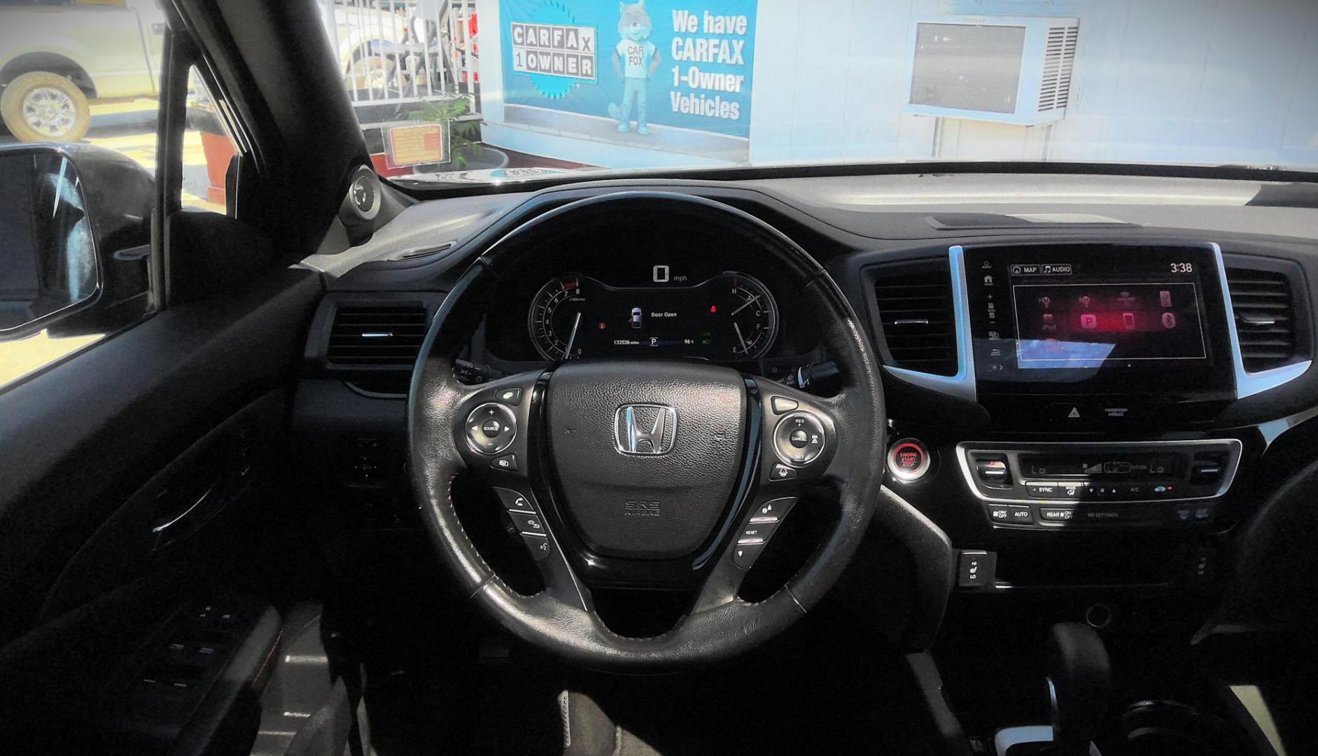 2017 BLACK Honda Ridgeline Black Edition AWD (5FPYK3F86HB) with an 3.5L V6 SOHC 24V engine, 6A transmission, located at 502 S. Riverside Avenue, Medford, OR, 97501, (541) 773-3136, 42.322803, -122.867477 - Photo#9