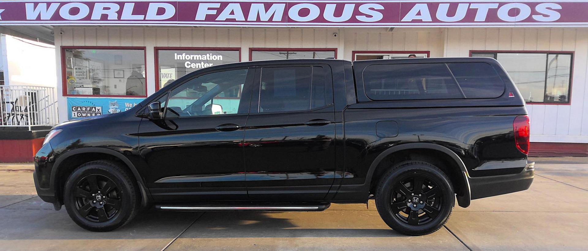 2017 BLACK Honda Ridgeline Black Edition AWD (5FPYK3F86HB) with an 3.5L V6 SOHC 24V engine, 6A transmission, located at 502 S. Riverside Avenue, Medford, OR, 97501, (541) 773-3136, 42.322803, -122.867477 - Photo#0