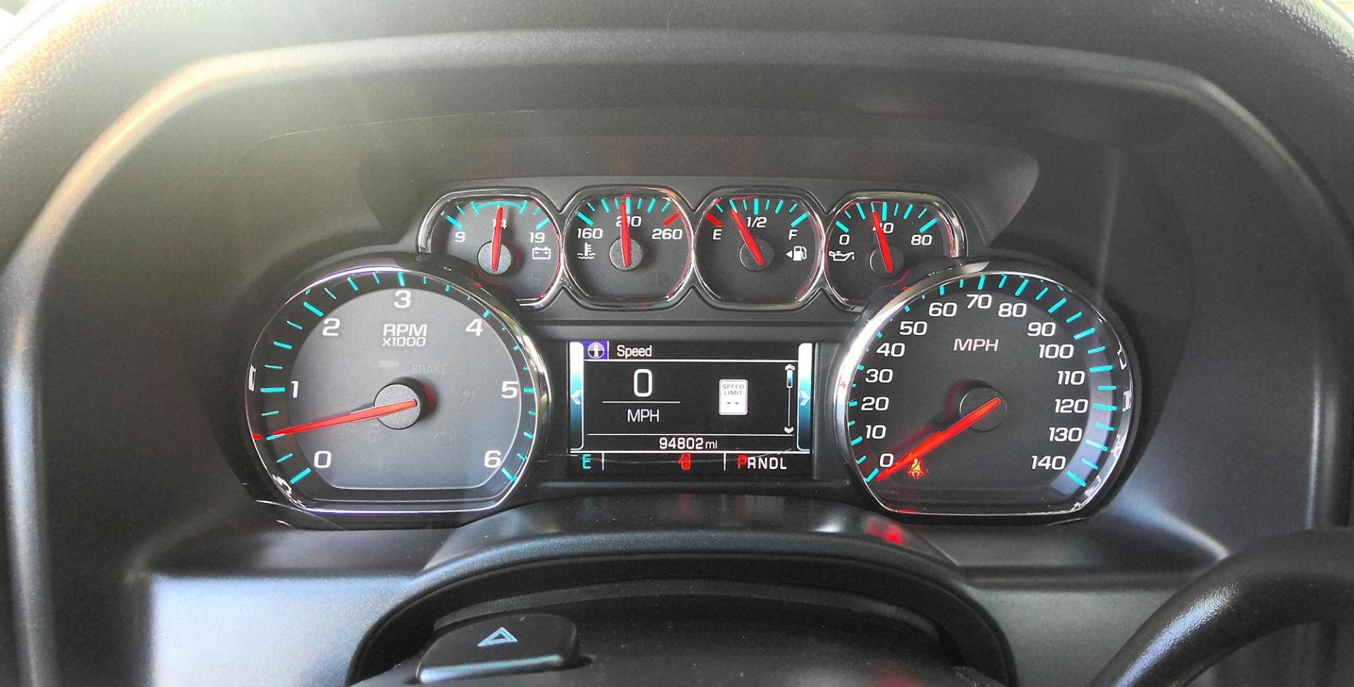 2018 BLACK GMC Sierra 1500 SLT Crew Cab Short Box 4WD (3GTU2NEC6JG) with an 5.3L V8 OHV 16V engine, 6A transmission, located at 502 S. Riverside Avenue, Medford, OR, 97501, (541) 773-3136, 42.322803, -122.867477 - Photo#14