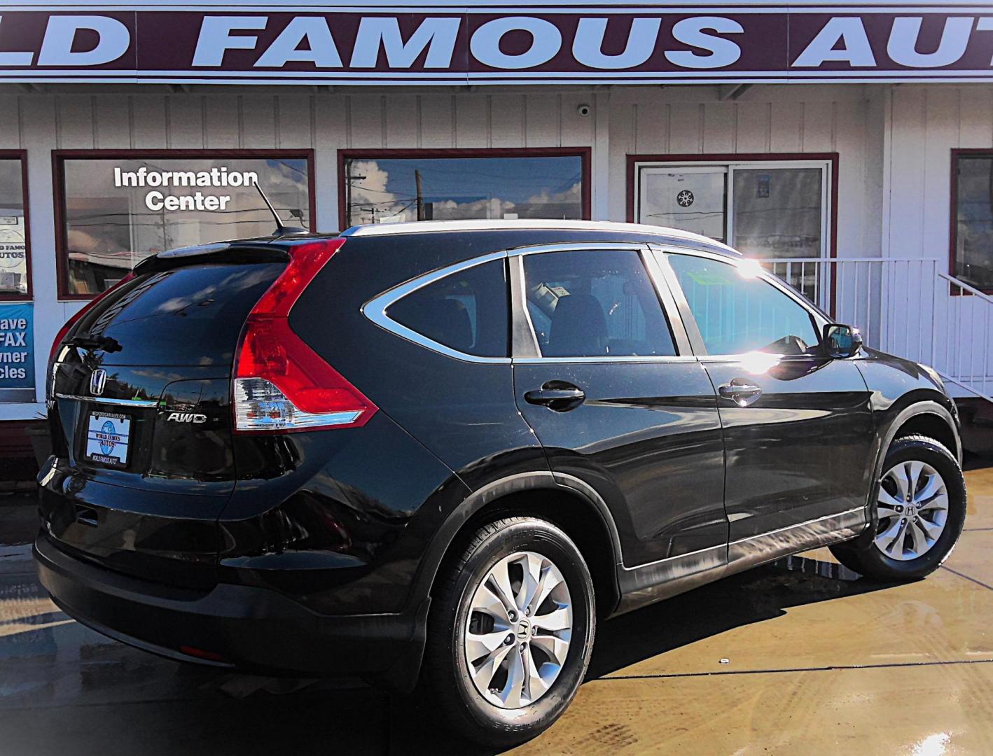 2013 BLACK Honda CR-V EX-L 4WD 5-Speed AT (2HKRM4H76DH) with an 2.4L L4 DOHC 16V engine, 5-Speed Automatic transmission, located at 502 S. Riverside Avenue, Medford, OR, 97501, (541) 773-3136, 42.322803, -122.867477 - Photo#2