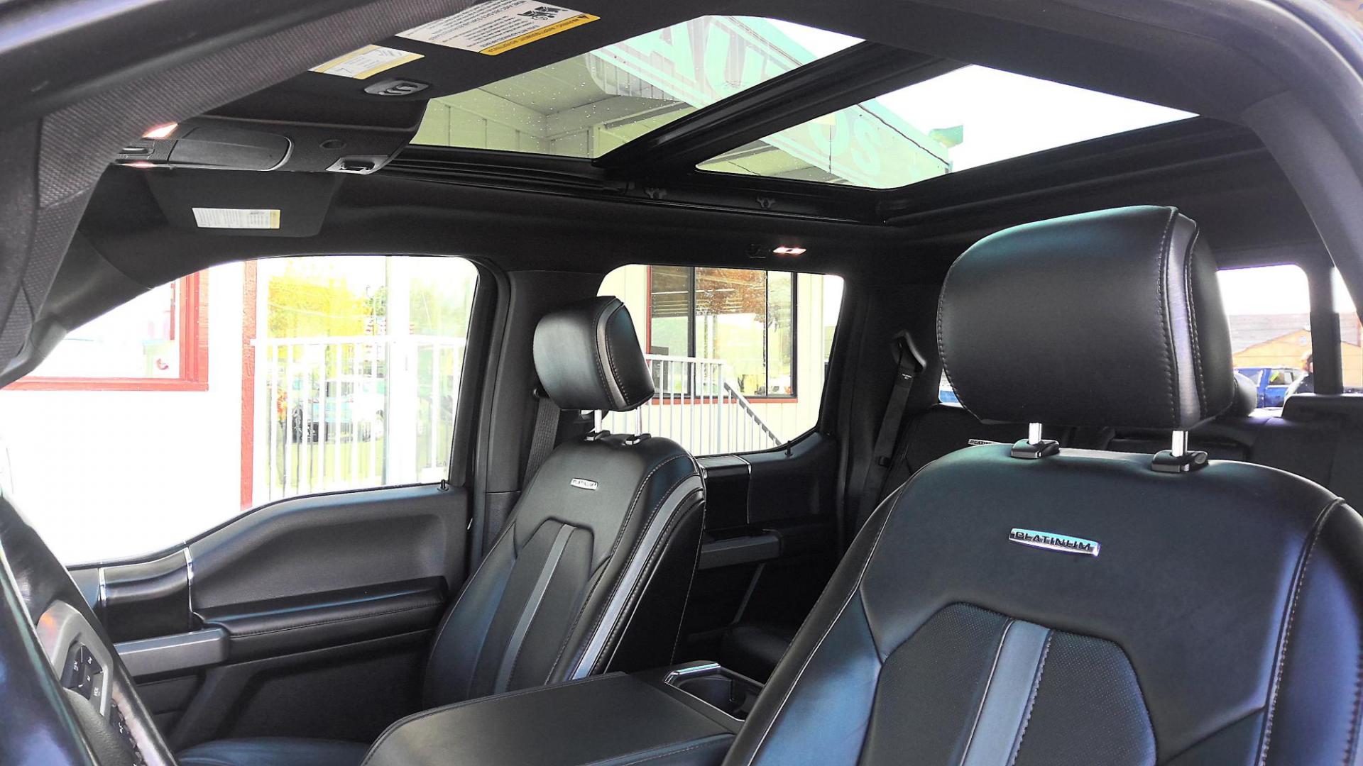 2018 BLACK Ford F-150 XLT SuperCrew 5.5-ft. Bed 4WD (1FTEW1EG5JF) with an 3.5L V6 TURBO engine, 6A transmission, located at 502 S. Riverside Avenue, Medford, OR, 97501, (541) 773-3136, 42.322803, -122.867477 - Photo#12