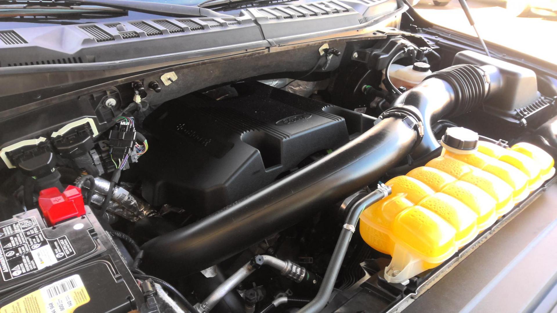 2018 BLACK Ford F-150 XLT SuperCrew 5.5-ft. Bed 4WD (1FTEW1EG5JF) with an 3.5L V6 TURBO engine, 6A transmission, located at 502 S. Riverside Avenue, Medford, OR, 97501, (541) 773-3136, 42.322803, -122.867477 - Photo#18