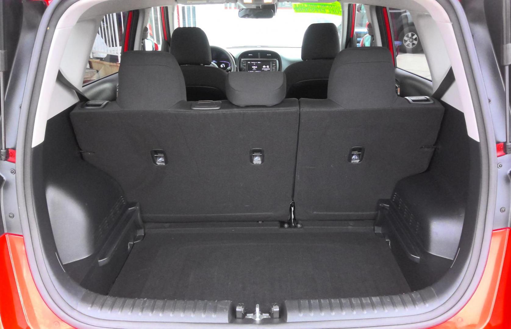 2023 RED Kia Soul LX CVT (KNDJ23AU0P7) with an 2.0L L4 DOHC 16V engine, CVT transmission, located at 502 S. Riverside Avenue, Medford, OR, 97501, (541) 773-3136, 42.322803, -122.867477 - Photo#3