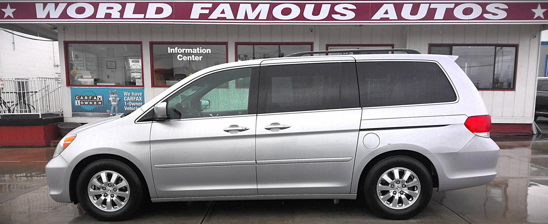 2010 SILVER Honda Odyssey EX (5FNRL3H44AB) with an 3.5L V6 SOHC 24V engine, 5-Speed Automatic transmission, located at 502 S. Riverside Avenue, Medford, OR, 97501, (541) 773-3136, 42.322803, -122.867477 - Photo#0