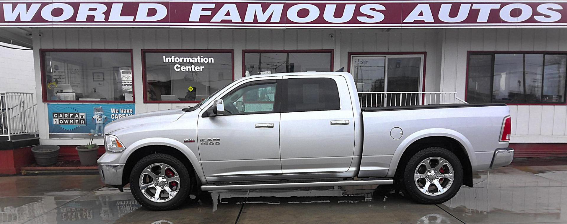 2014 SILVER RAM 1500 Laramie Crew Cab LWB 4WD (1C6RR7VTXES) with an 5.7L V8 OHV 16V engine, 6-Speed Automatic transmission, located at 502 S. Riverside Avenue, Medford, OR, 97501, (541) 773-3136, 42.322803, -122.867477 - Photo#0