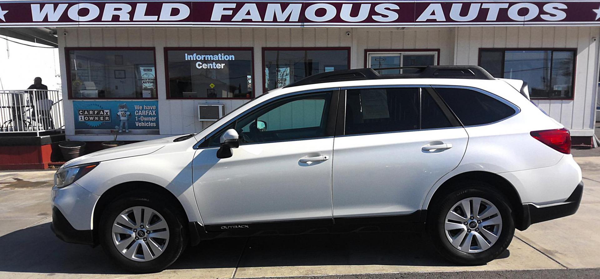 2019 WHITE Subaru Outback 2.5i Premium (4S4BSAHC6K3) with an 2.5L H4 DOHC 16V engine, CVT transmission, located at 502 S. Riverside Avenue, Medford, OR, 97501, (541) 773-3136, 42.322803, -122.867477 - Photo#0