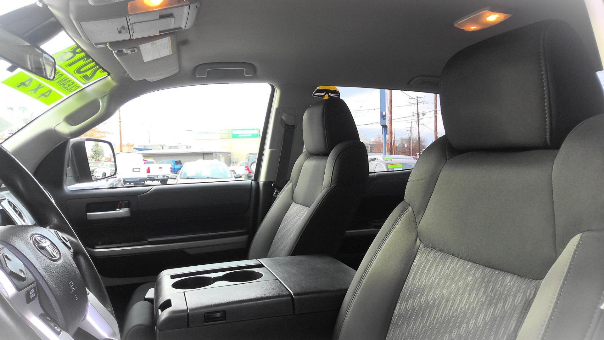 2018 GRAY Toyota Tundra SR5 4.6L V8 CrewMax 4WD (5TFDM5F13JX) with an 4.6L V8 DOHC 32V engine, 6A transmission, located at 502 S. Riverside Avenue, Medford, OR, 97501, (541) 773-3136, 42.322803, -122.867477 - Photo#10