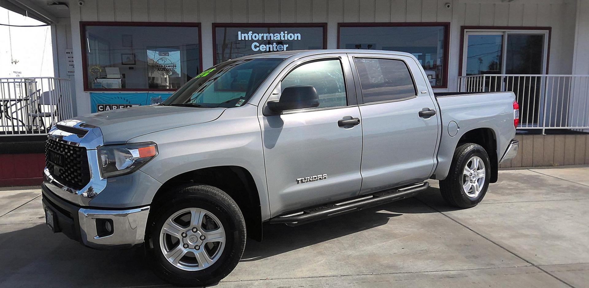 2018 GRAY Toyota Tundra SR5 4.6L V8 CrewMax 4WD (5TFDM5F13JX) with an 4.6L V8 DOHC 32V engine, 6A transmission, located at 502 S. Riverside Avenue, Medford, OR, 97501, (541) 773-3136, 42.322803, -122.867477 - Photo#1