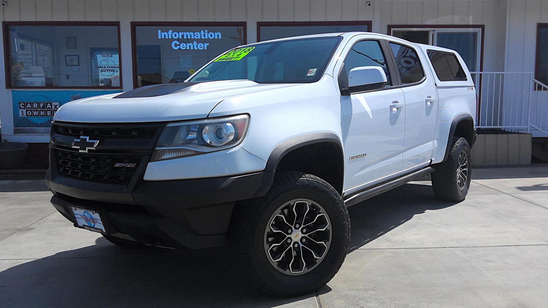 2018 WHITE Chevrolet Colorado ZR2 Crew Cab 4WD Short Box (1GCGTEEN0J1) with an 3.6L V6 DOHC 24V GAS engine, 6A transmission, located at 502 S. Riverside Avenue, Medford, OR, 97501, (541) 773-3136, 42.322803, -122.867477 - Photo#1