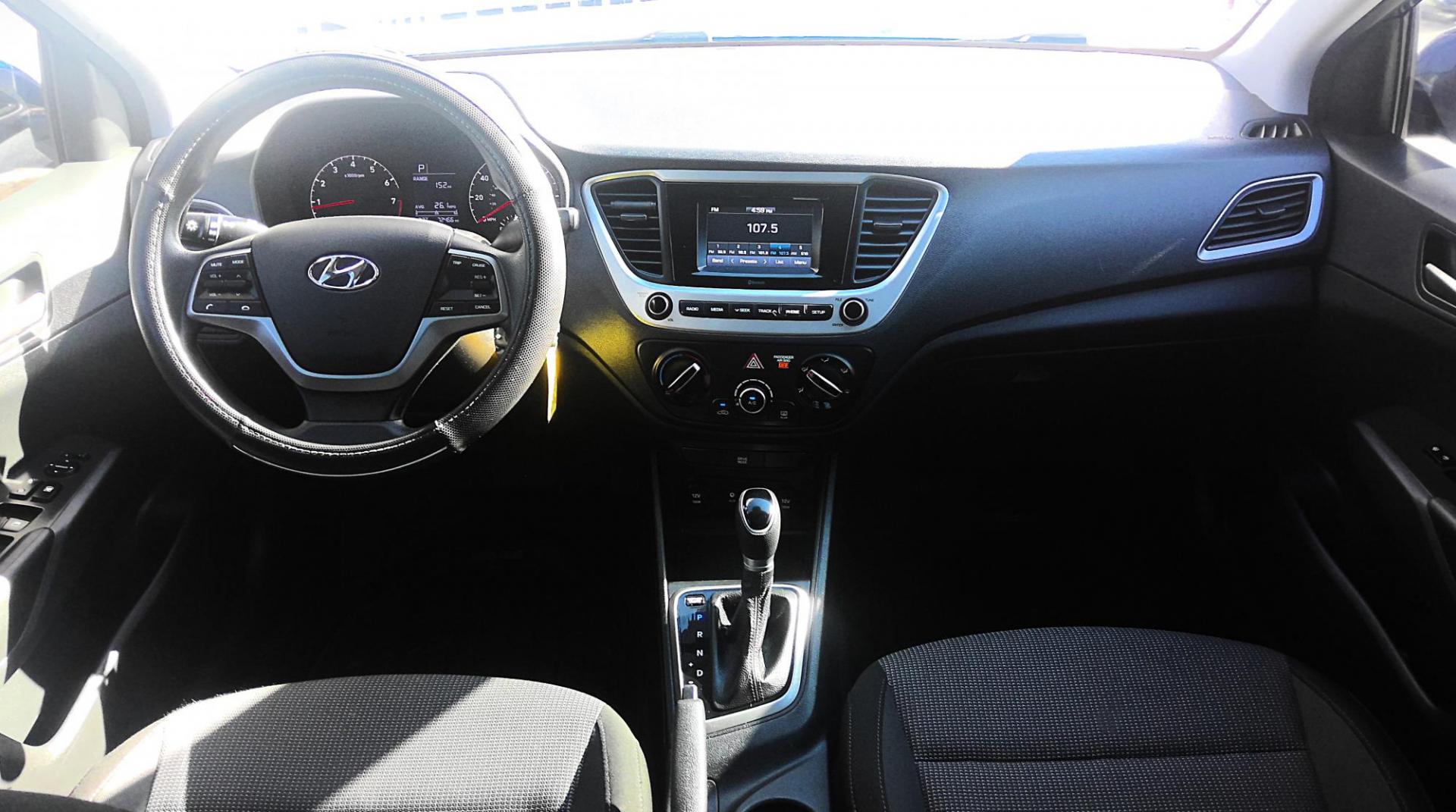 2019 BLUE Hyundai Accent SE 4-Door 6A (3KPC24A36KE) with an 1.6L L4 DOHC 16V engine, 6A transmission, located at 502 S. Riverside Avenue, Medford, OR, 97501, (541) 773-3136, 42.322803, -122.867477 - Photo#6