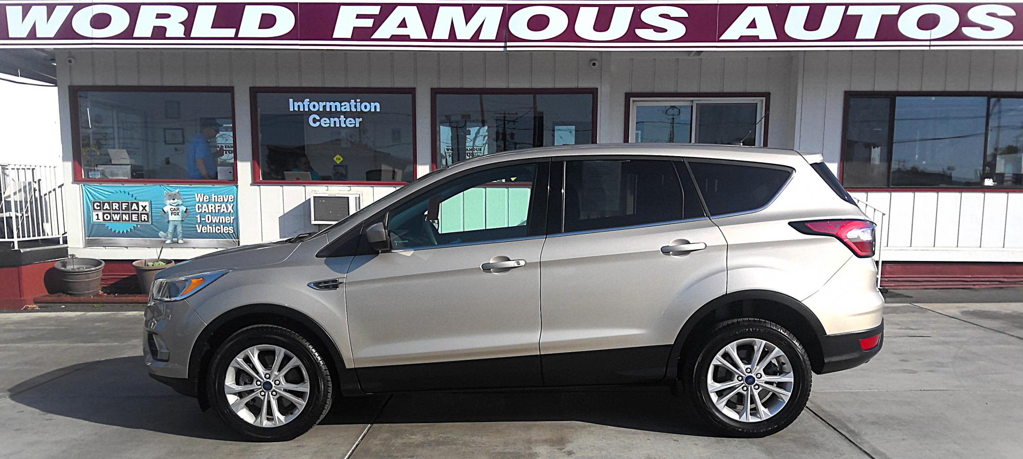 photo of 2017 Ford Escape SE 4WD