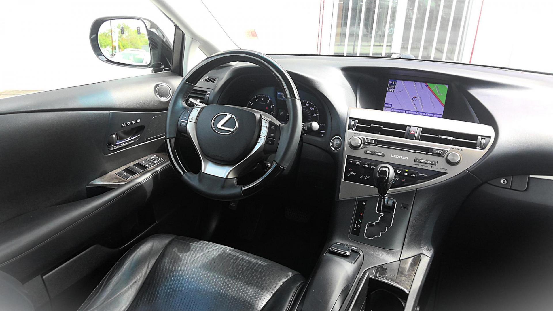 2015 BLACK Lexus RX 350 FWD (2T2ZK1BA1FC) with an 3.5L V6 DOHC 24V engine, 6-Speed Automatic transmission, located at 502 S. Riverside Avenue, Medford, OR, 97501, (541) 773-3136, 42.322803, -122.867477 - Photo#8