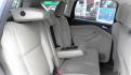2017 SILVER Ford Escape SE 4WD (1FMCU9G9XHU) with an 2.0L L4 DOHC 16V engine, 6A transmission, located at 502 S. Riverside Avenue, Medford, OR, 97501, (541) 773-3136, 42.322803, -122.867477 - Photo#5