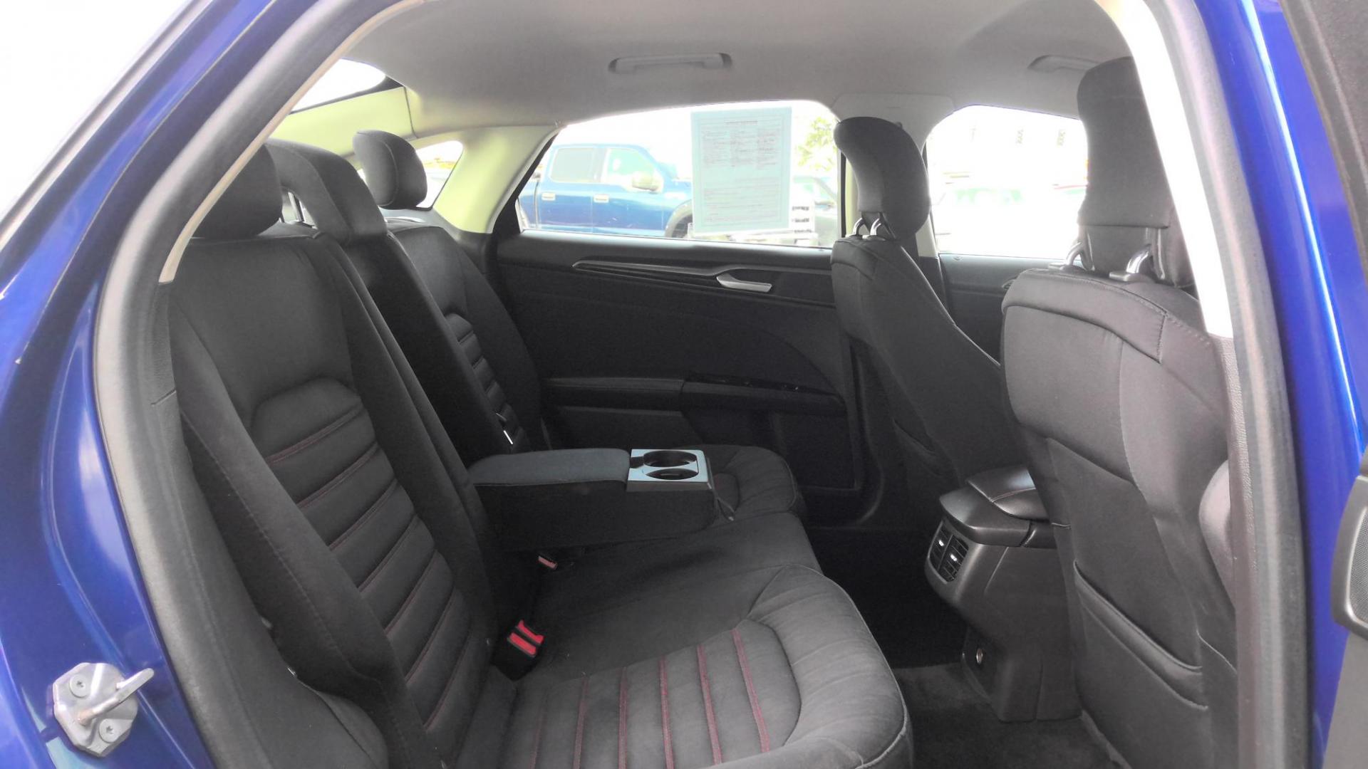 2014 BLUE Ford Fusion SE (3FA6P0HD8ER) with an 1.5L L4 DOHC 16V engine, located at 502 S. Riverside Avenue, Medford, OR, 97501, (541) 773-3136, 42.322803, -122.867477 - Photo#5