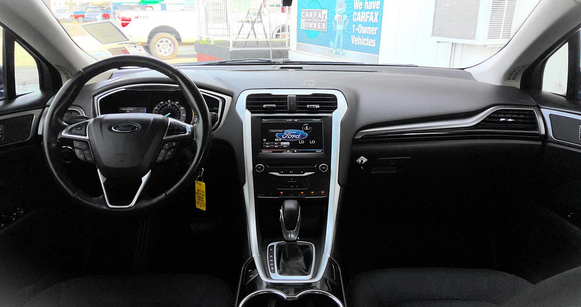 2014 BLUE Ford Fusion SE (3FA6P0HD8ER) with an 1.5L L4 DOHC 16V engine, located at 502 S. Riverside Avenue, Medford, OR, 97501, (541) 773-3136, 42.322803, -122.867477 - Photo#6