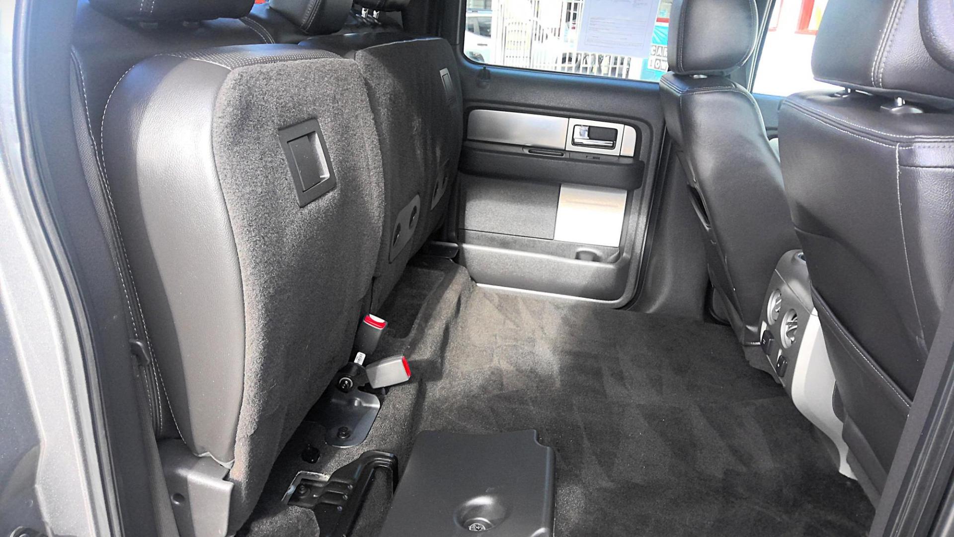 2013 GRAY Ford F-150 XLT SuperCrew 6.5-ft. Bed 4WD (1FTFW1ET7DF) with an 3.5L V6 TURBO engine, 6-Speed Automatic transmission, located at 502 S. Riverside Avenue, Medford, OR, 97501, (541) 773-3136, 42.322803, -122.867477 - Photo#4