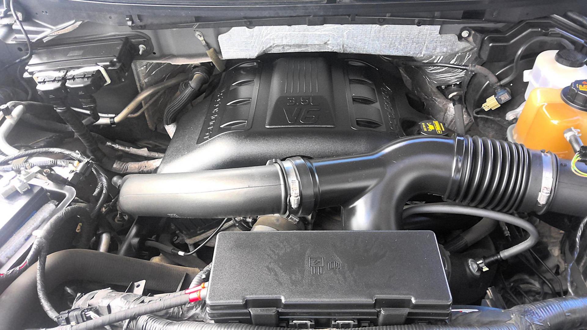 2013 GRAY Ford F-150 XLT SuperCrew 6.5-ft. Bed 4WD (1FTFW1ET7DF) with an 3.5L V6 TURBO engine, 6-Speed Automatic transmission, located at 502 S. Riverside Avenue, Medford, OR, 97501, (541) 773-3136, 42.322803, -122.867477 - Photo#7