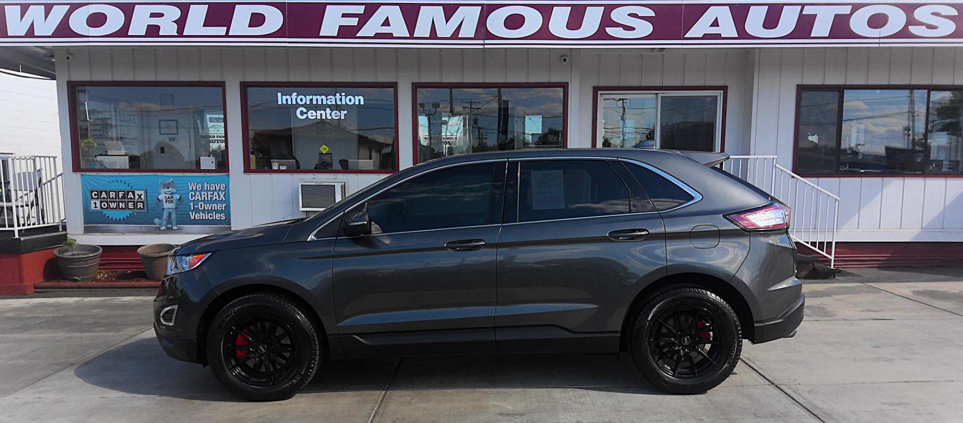 2018 GRAY Ford Edge SEL AWD (2FMPK4J91JB) with an 2.0L L4 DOHC 16V engine, 6A transmission, located at 502 S. Riverside Avenue, Medford, OR, 97501, (541) 773-3136, 42.322803, -122.867477 - Photo#0