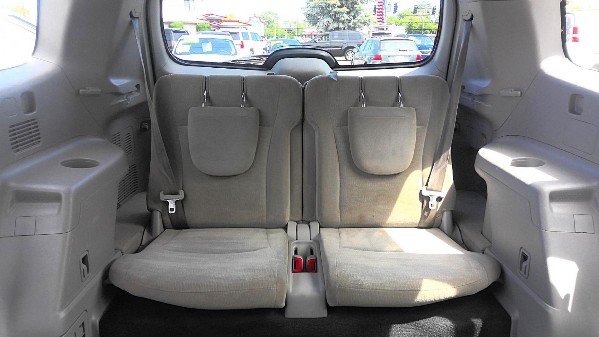 2012 GRAY Toyota Highlander Base 4WD (5TDBK3EH5CS) with an 3.5L V6 DOHC 24V engine, 5-Speed Automatic transmission, located at 502 S. Riverside Avenue, Medford, OR, 97501, (541) 773-3136, 42.322803, -122.867477 - Photo#8