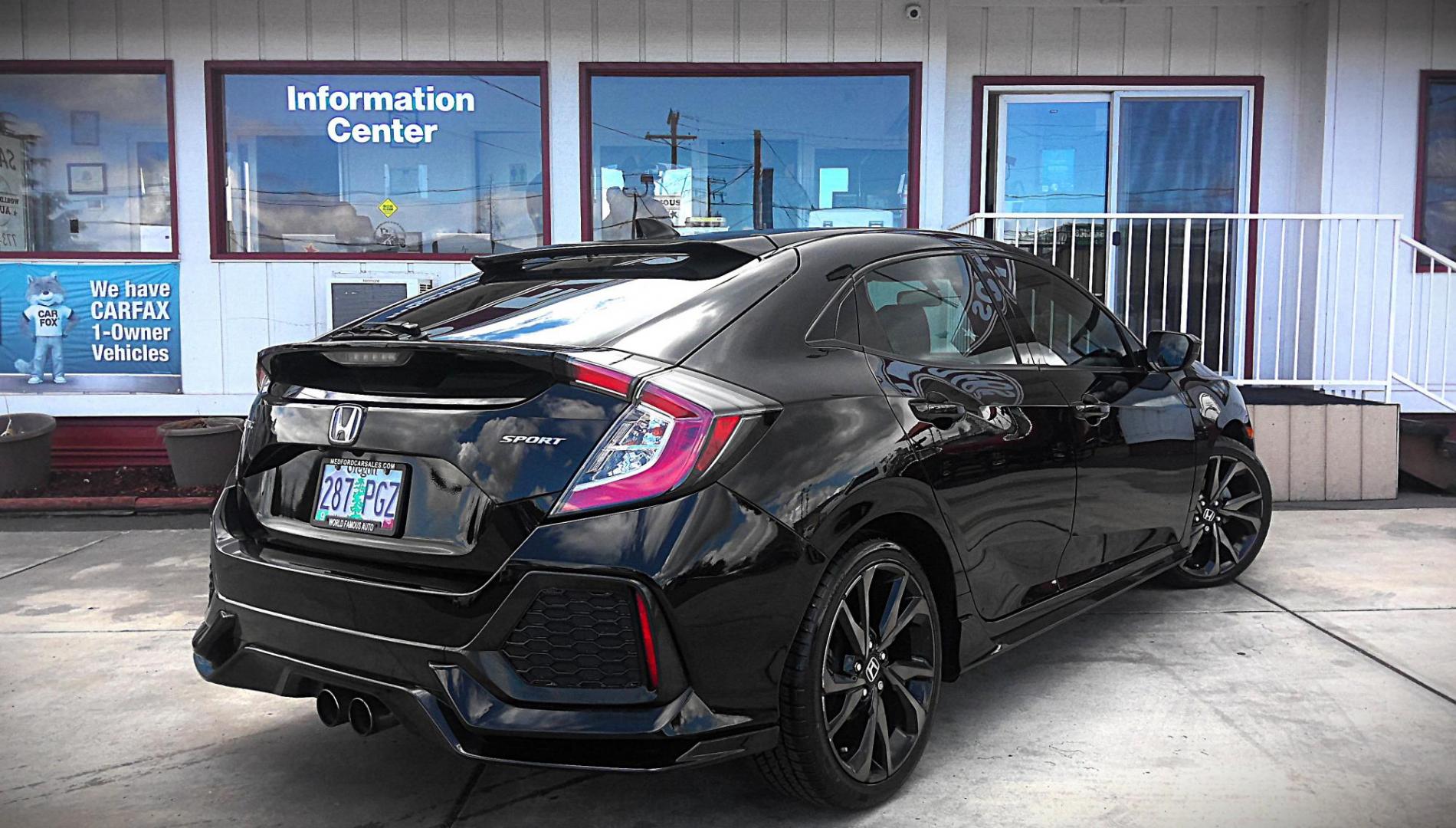 2018 BLACK Honda Civic Sport 6M (SHHFK7G46JU) with an 2.0L L4 DOHC 16V TURBO engine, 6M transmission, located at 502 S. Riverside Avenue, Medford, OR, 97501, (541) 773-3136, 42.322803, -122.867477 - Photo#2