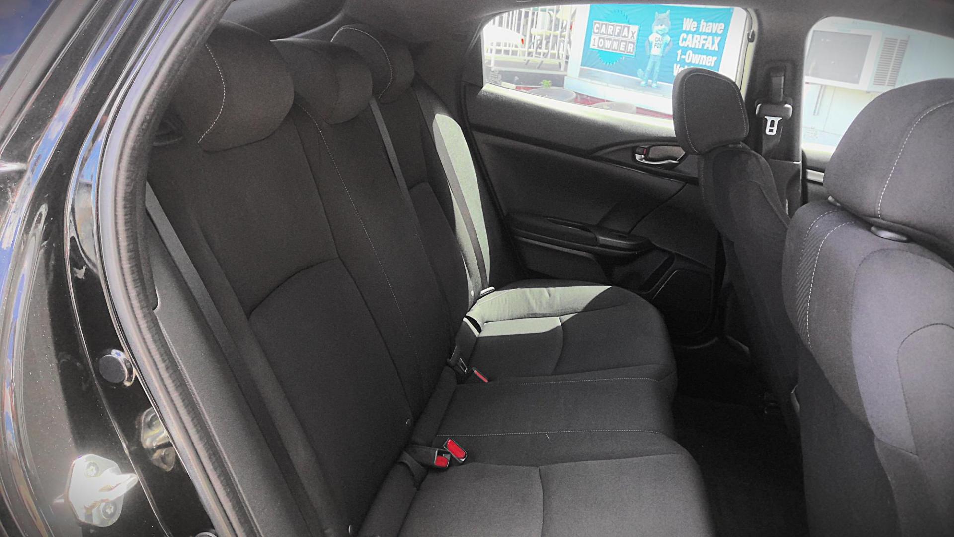 2018 BLACK Honda Civic Sport 6M (SHHFK7G46JU) with an 2.0L L4 DOHC 16V TURBO engine, 6M transmission, located at 502 S. Riverside Avenue, Medford, OR, 97501, (541) 773-3136, 42.322803, -122.867477 - Photo#5