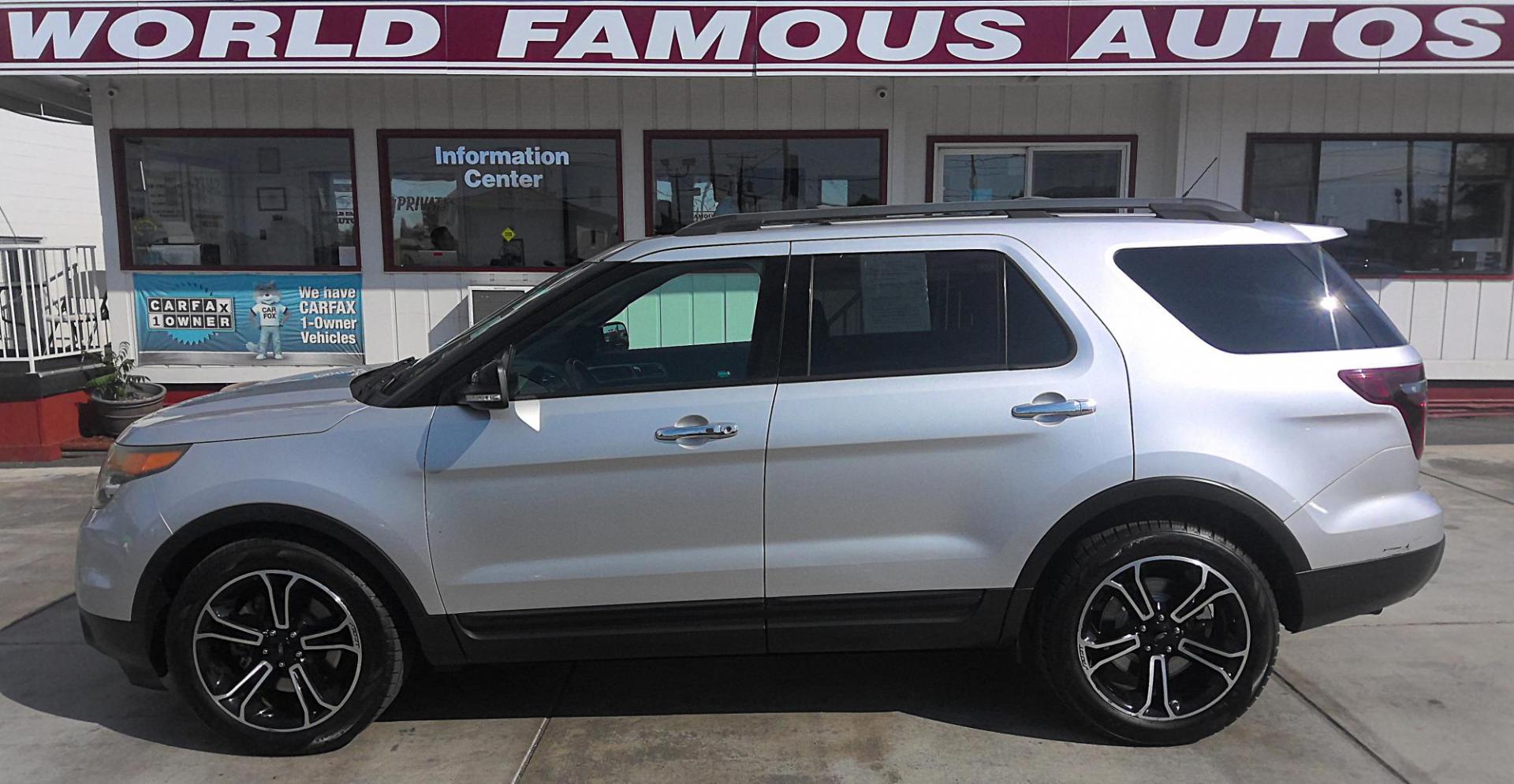 2014 SILVER Ford Explorer Sport 4WD (1FM5K8GT8EG) with an 3.5L V6 DOHC 24V engine, 6-Speed Automatic transmission, located at 502 S. Riverside Avenue, Medford, OR, 97501, (541) 773-3136, 42.322803, -122.867477 - Photo#0