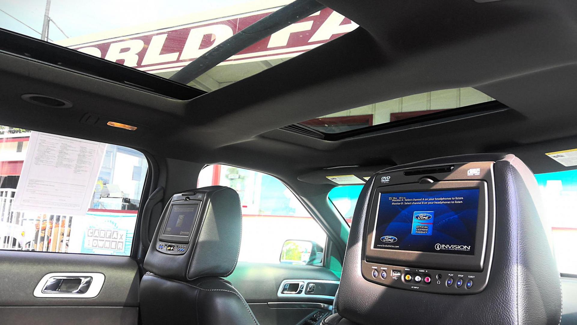 2014 SILVER Ford Explorer Sport 4WD (1FM5K8GT8EG) with an 3.5L V6 DOHC 24V engine, 6-Speed Automatic transmission, located at 502 S. Riverside Avenue, Medford, OR, 97501, (541) 773-3136, 42.322803, -122.867477 - Photo#9