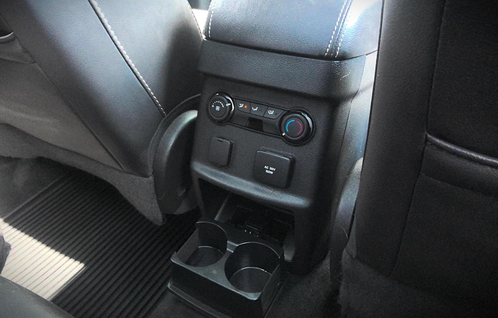 2014 SILVER Ford Explorer Sport 4WD (1FM5K8GT8EG) with an 3.5L V6 DOHC 24V engine, 6-Speed Automatic transmission, located at 502 S. Riverside Avenue, Medford, OR, 97501, (541) 773-3136, 42.322803, -122.867477 - Photo#10