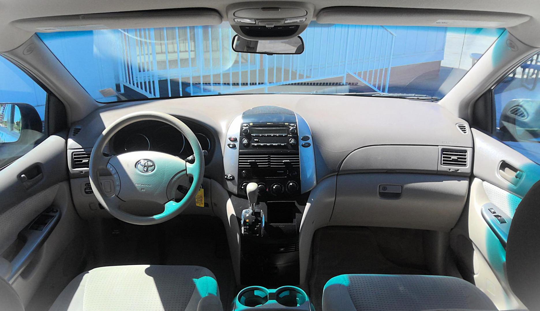 2006 BLUE Toyota Sienna CE 7-Passenger Seating (5TDZA23C26S) with an 3.3L V6 DOHC 24V engine, 5-Speed Automatic Overdrive transmission, located at 502 S. Riverside Avenue, Medford, OR, 97501, (541) 773-3136, 42.322803, -122.867477 - Photo#10