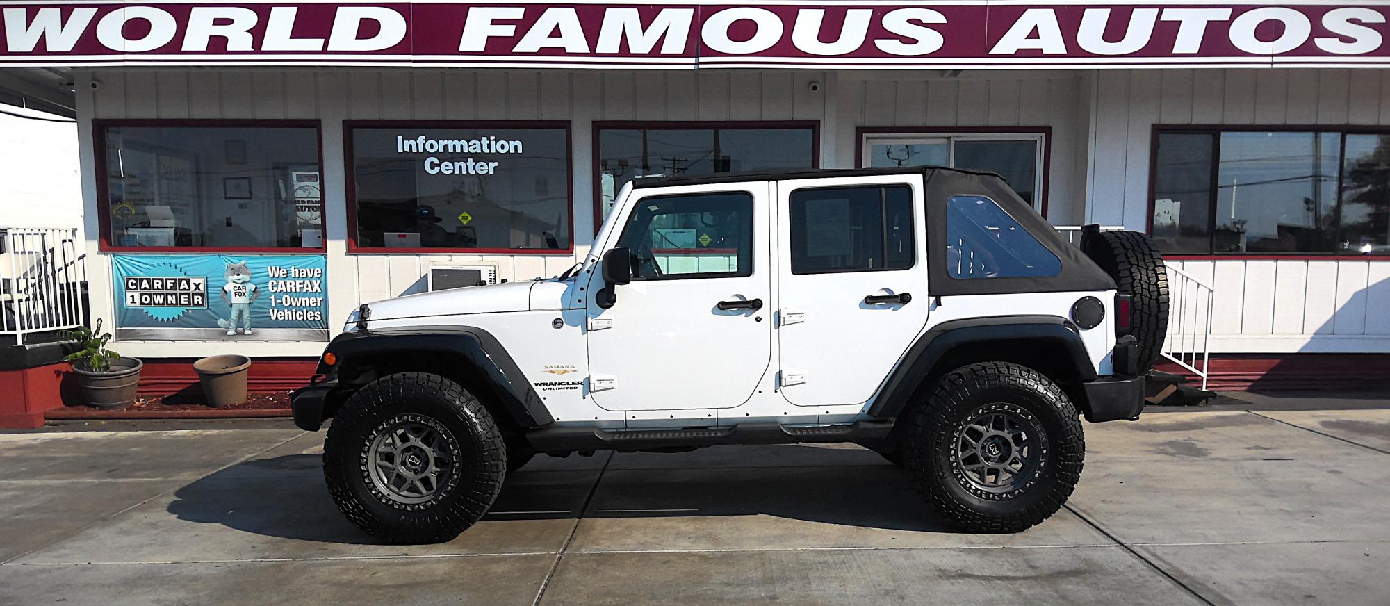 photo of 2013 Jeep Wrangler Unlimited Sahara 4WD