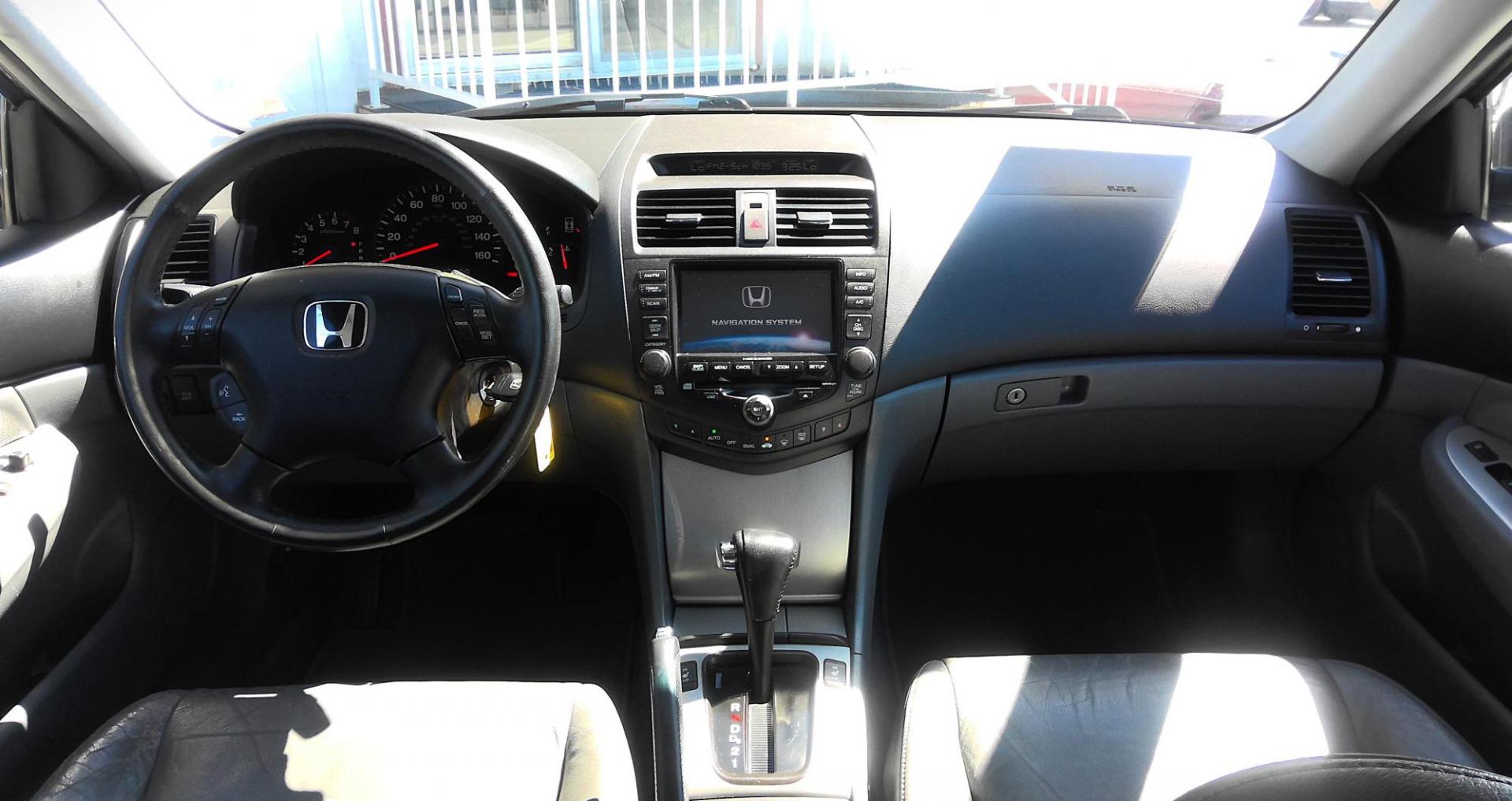 2004 GRAY Honda Accord EX V-6 Sedan AT with Navigation System and XM Radi (1HGCM66854A) with an 3.0L V6 SOHC 24V engine, 5-Speed Automatic Overdrive transmission, located at 502 S. Riverside Avenue, Medford, OR, 97501, (541) 773-3136, 42.322803, -122.867477 - Photo#8