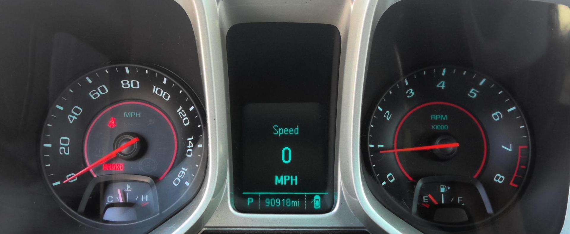 2015 GRAY Chevrolet Camaro 2LS Coupe (2G1FB1E3XF9) with an 3.6L V6 DOHC 24V FFV engine, 6-Speed Automatic transmission, located at 502 S. Riverside Avenue, Medford, OR, 97501, (541) 773-3136, 42.322803, -122.867477 - Photo#7