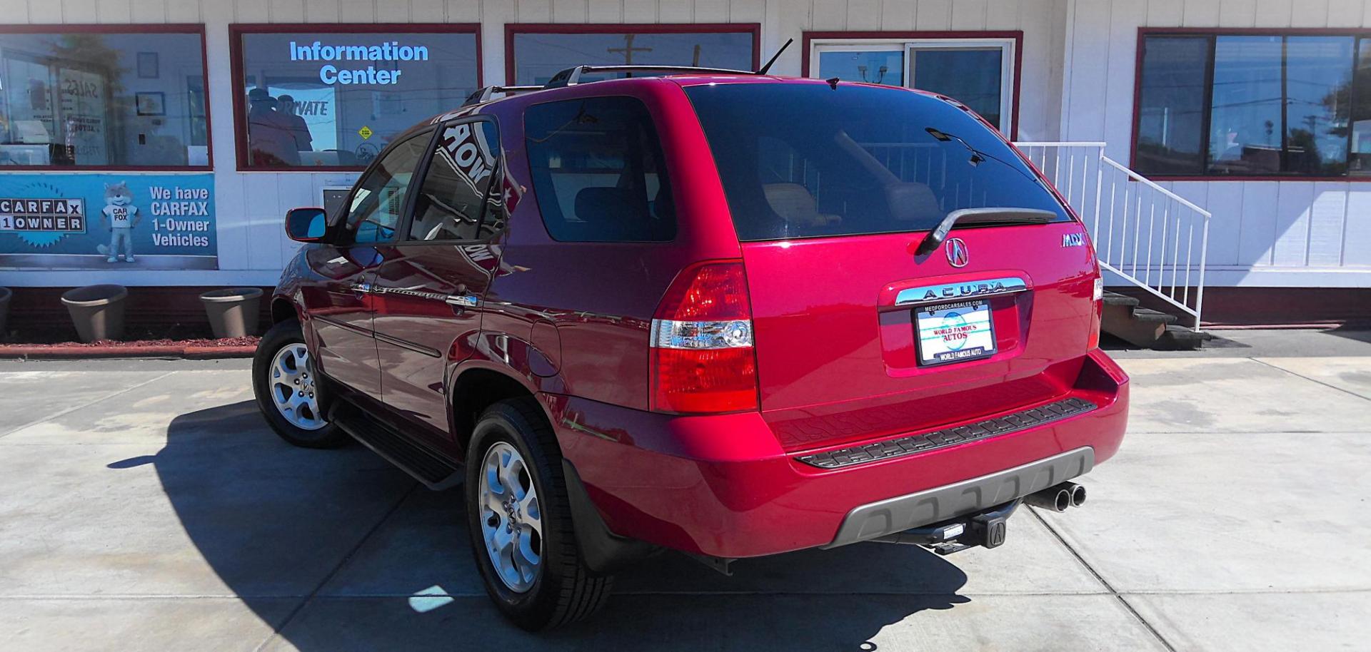 2002 RED Acura MDX Touring (2HNYD18672H) with an 3.5L V6 SOHC 24V engine, 5-Speed Automatic Overdrive transmission, located at 502 S. Riverside Avenue, Medford, OR, 97501, (541) 773-3136, 42.322803, -122.867477 - Photo#2