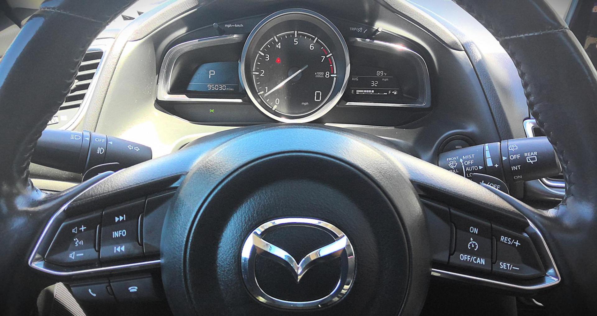 2017 GRAY Mazda MAZDA3 s Grand Touring AT 5-Door (JM1BN1M35H1) with an 2.5L L4 DOHC 16V engine, 6A transmission, located at 502 S. Riverside Avenue, Medford, OR, 97501, (541) 773-3136, 42.322803, -122.867477 - Photo#16