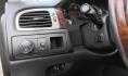 2013 WHITE GMC Yukon Denali XL 4WD (1GKS2MEF6DR) with an 6.2L V8 OHV 16V engine, 6-Speed Automatic transmission, located at 502 S. Riverside Avenue, Medford, OR, 97501, (541) 773-3136, 42.322803, -122.867477 - Photo#14