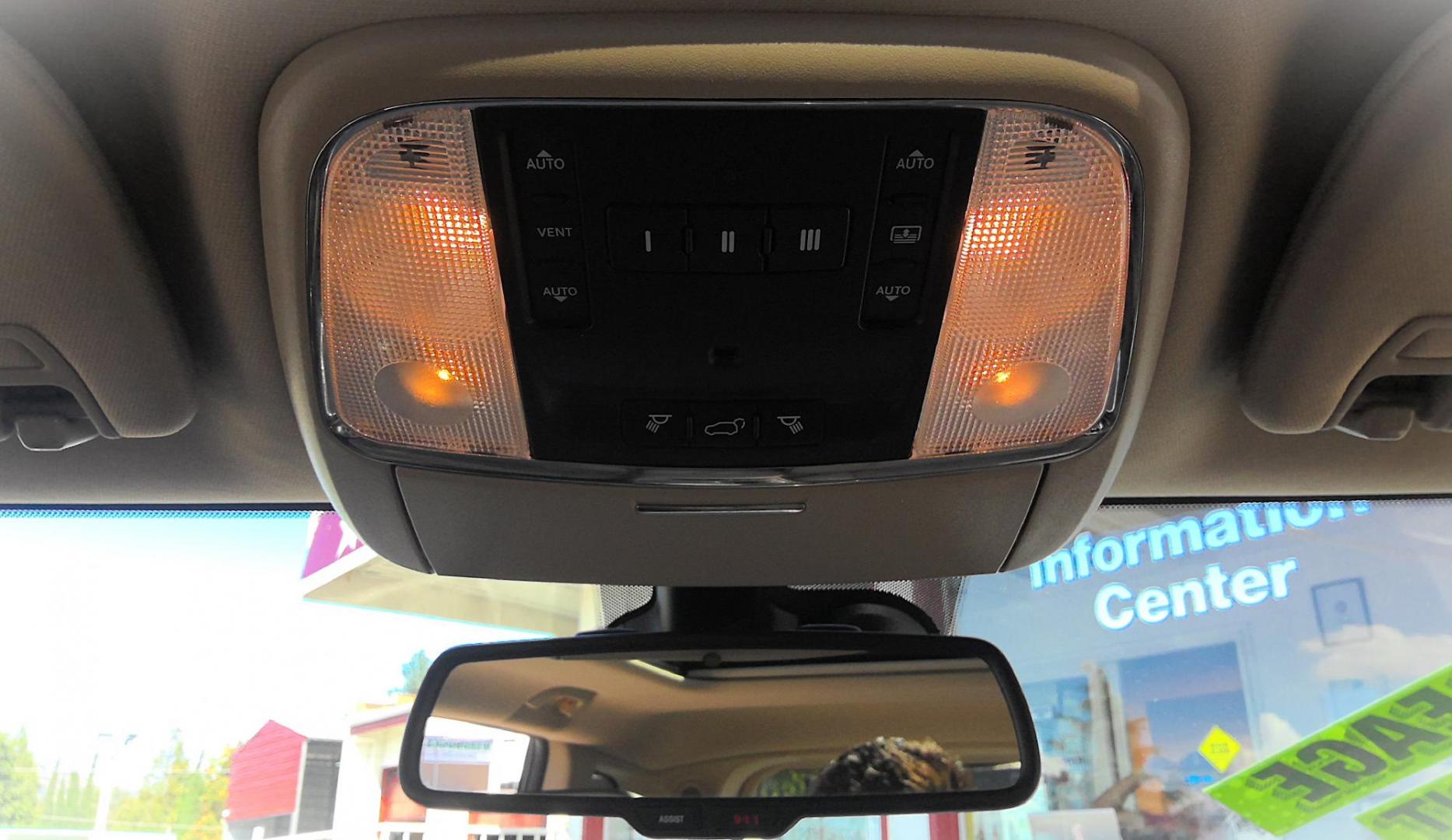 2014 GRAY Jeep Grand Cherokee Overland 4WD (1C4RJFCM3EC) with an 3.0L V6 DOHC 24V DIESEL engine, 5-Speed Automatic transmission, located at 502 S. Riverside Avenue, Medford, OR, 97501, (541) 773-3136, 42.322803, -122.867477 - Photo#11