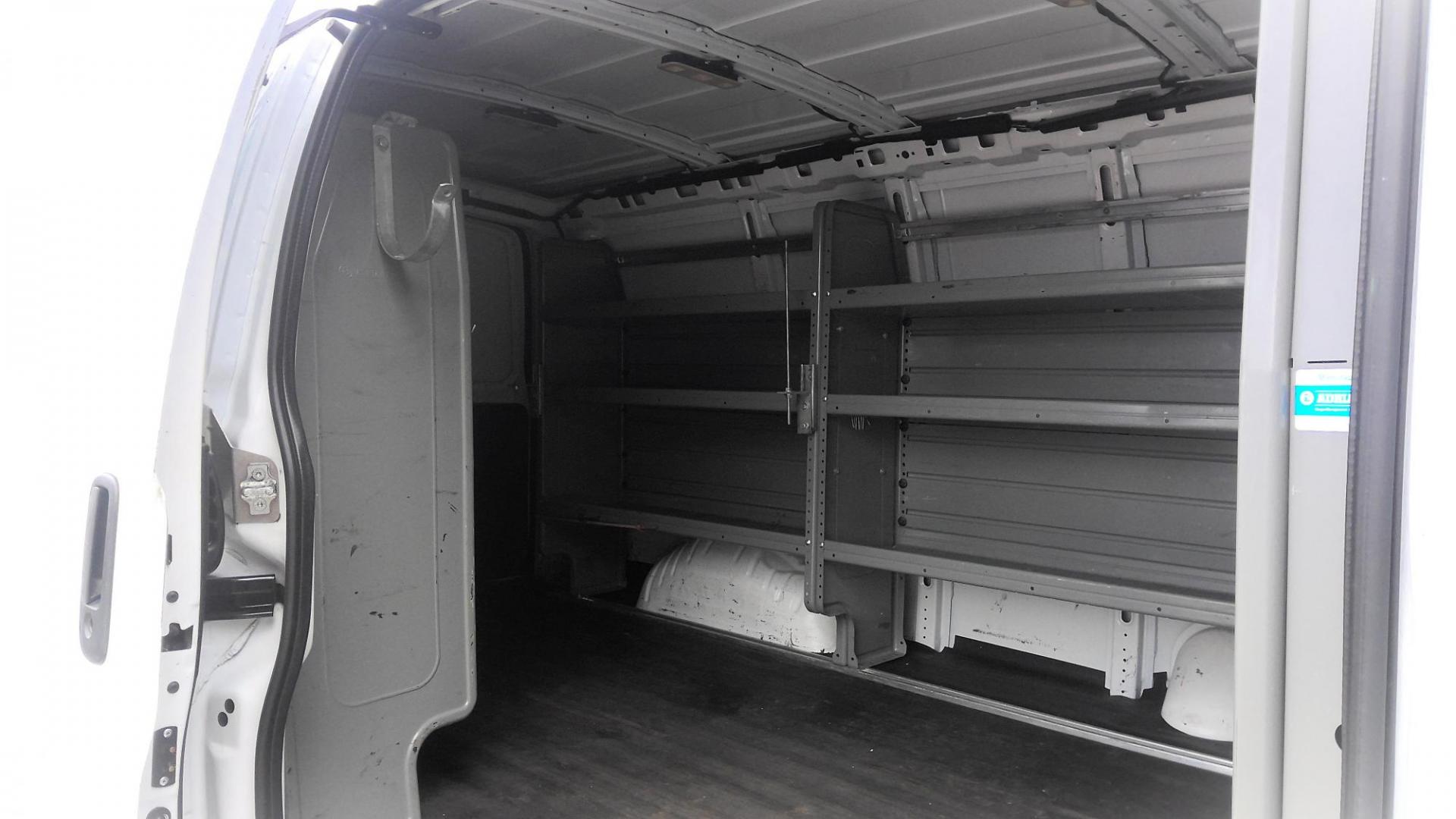2020 WHITE Chevrolet Express 2500 Cargo (1GCWGAFP5L1) with an 4.3L V6 engine, 6A transmission, located at 502 S. Riverside Avenue, Medford, OR, 97501, (541) 773-3136, 42.322803, -122.867477 - Photo#10