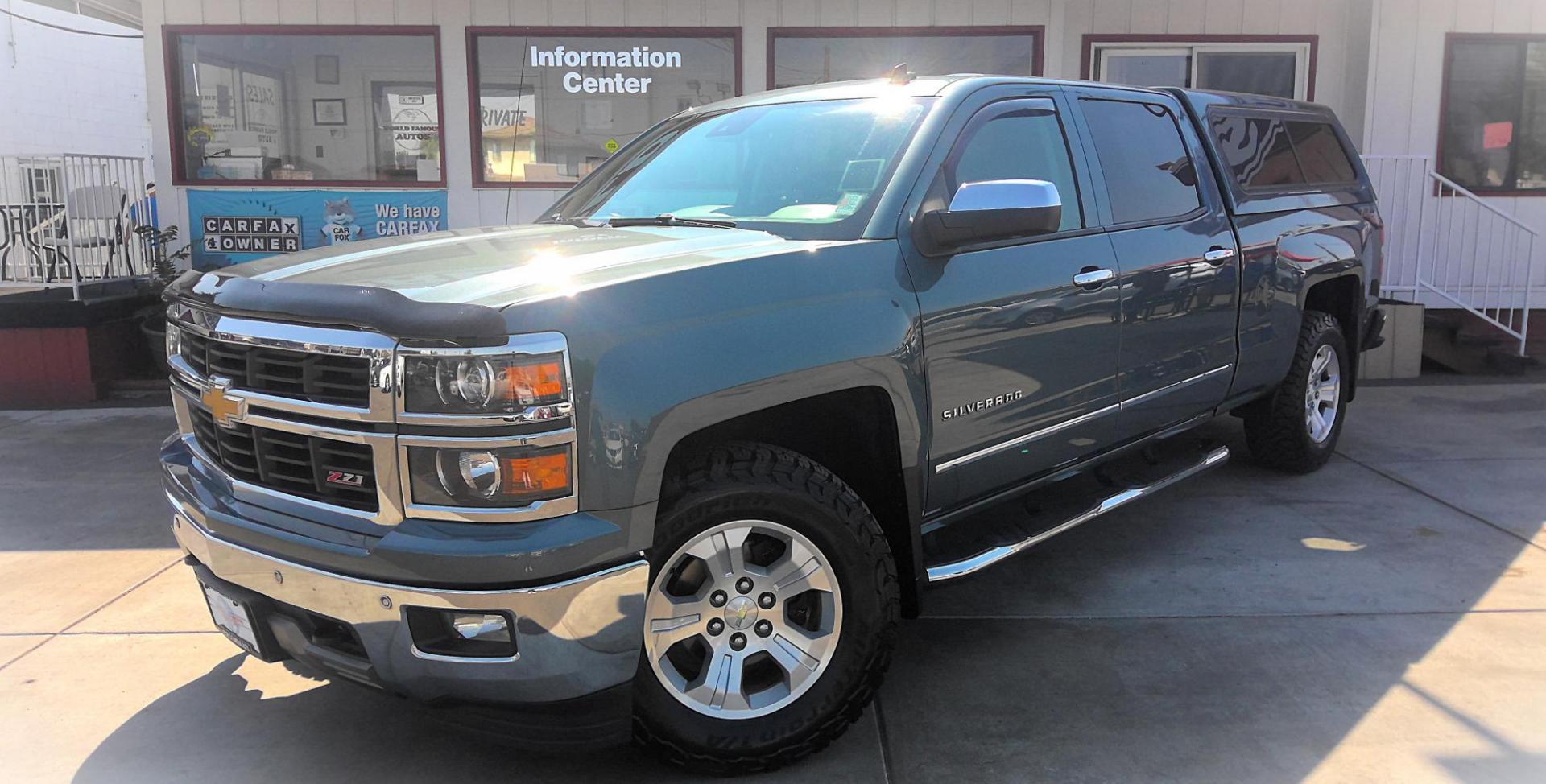 2014 BLUE Chevrolet Silverado 1500 1LZ Crew Cab 4WD (3GCUKSECXEG) with an 5.3L V8 OHV 16V engine, 6-Speed Automatic transmission, located at 502 S. Riverside Avenue, Medford, OR, 97501, (541) 773-3136, 42.322803, -122.867477 - Photo#1
