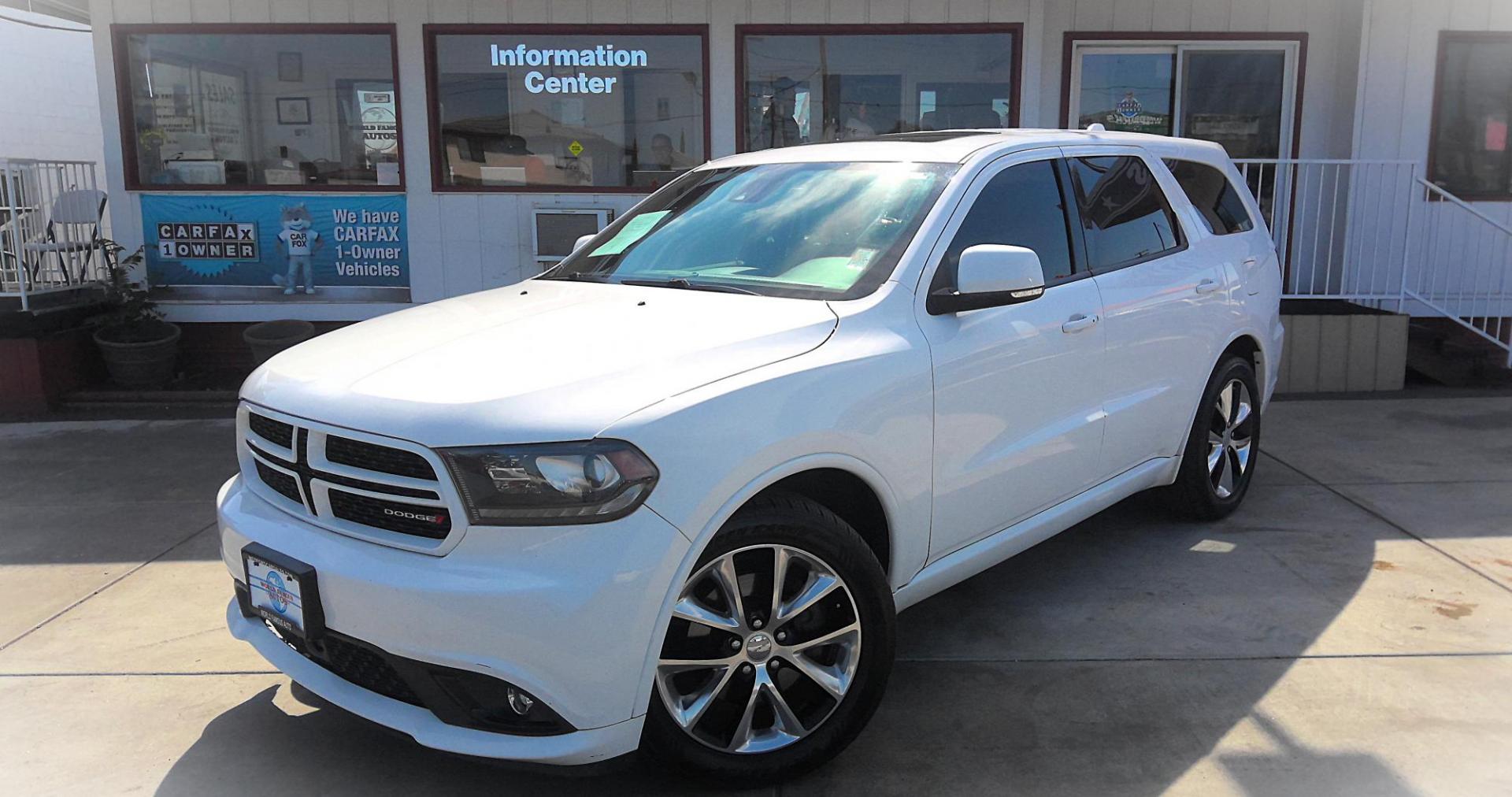 2014 WHITE Dodge Durango R/T AWD (1C4SDJCT6EC) with an 5.7L V8 OHV 16V engine, 8-Speed Automatic transmission, located at 502 S. Riverside Avenue, Medford, OR, 97501, (541) 773-3136, 42.322803, -122.867477 - Photo#1