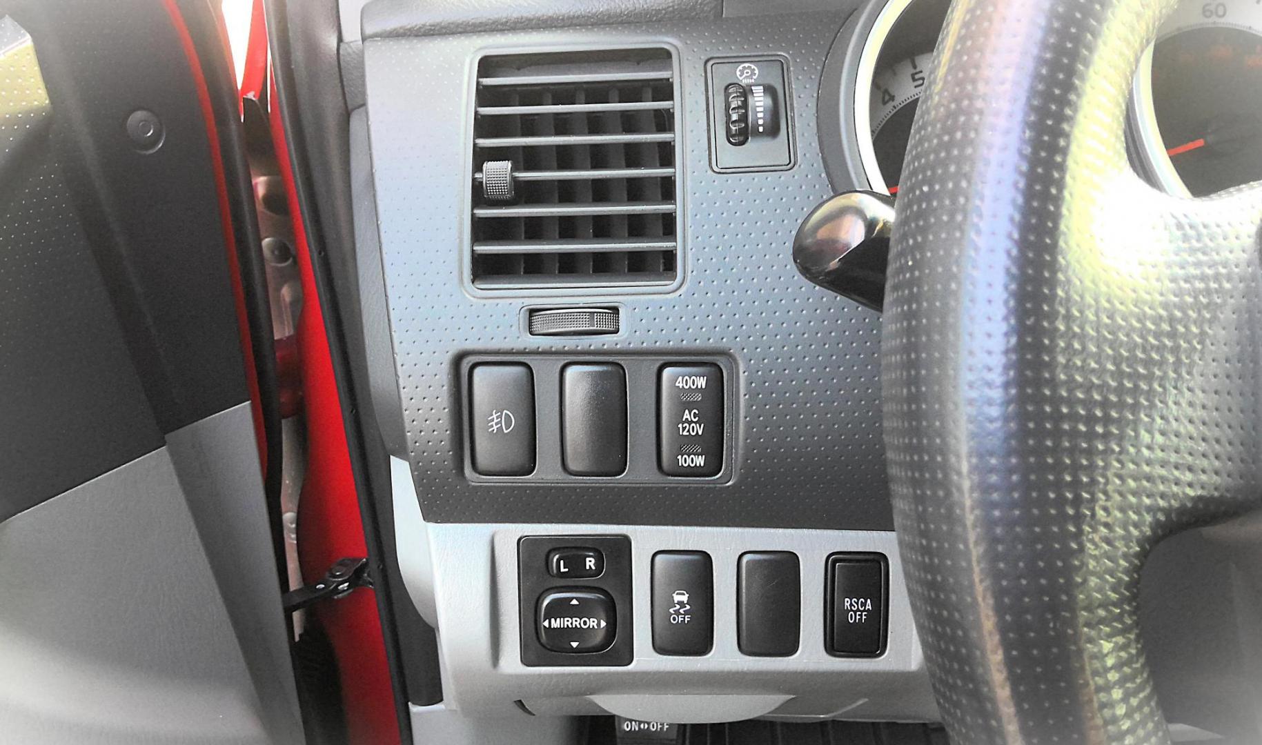 2015 RED Toyota Tacoma Double Cab V6 6MT 4WD (3TMLU4EN5FM) with an 4.0L V6 DOHC 24V engine, 6-Speed Manual transmission, located at 502 S. Riverside Avenue, Medford, OR, 97501, (541) 773-3136, 42.322803, -122.867477 - Photo#10