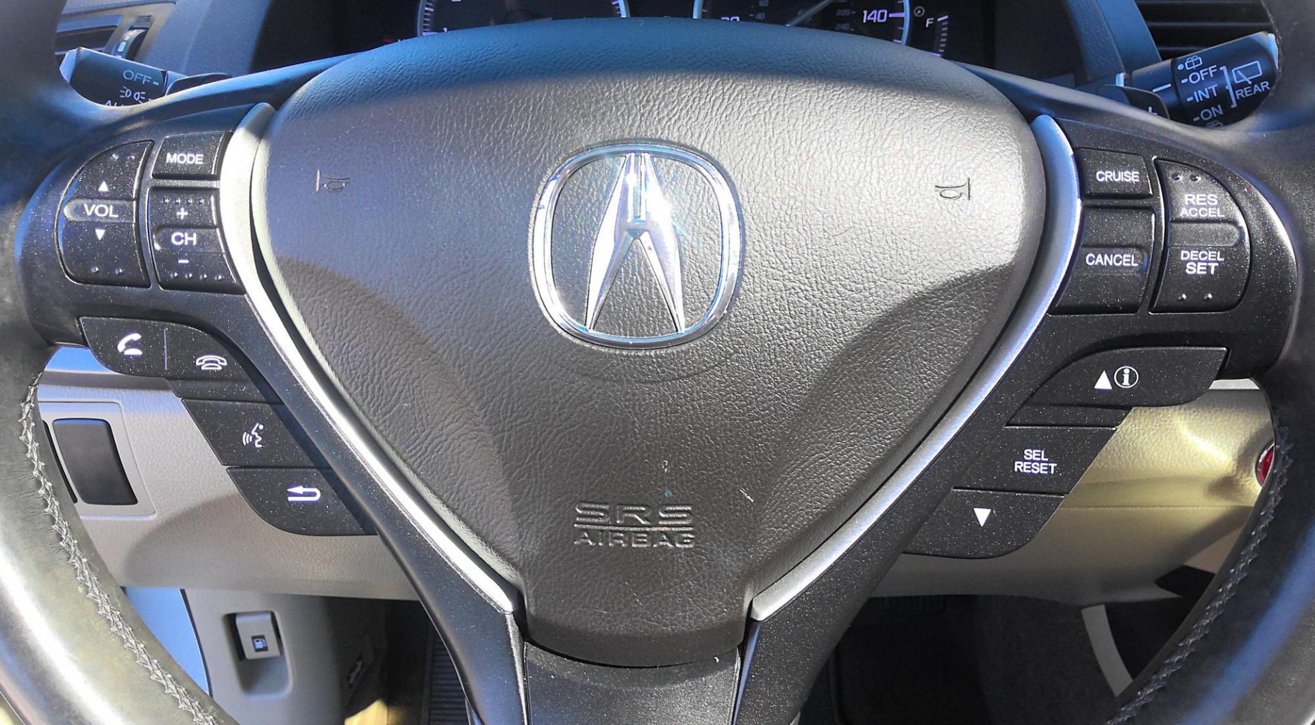 2015 WHITE Acura RDX 6-Spd AT (5J8TB3H33FL) with an 2.3L L4 DOHC 16V engine, 6-Speed Automatic transmission, located at 502 S. Riverside Avenue, Medford, OR, 97501, (541) 773-3136, 42.322803, -122.867477 - Photo#13