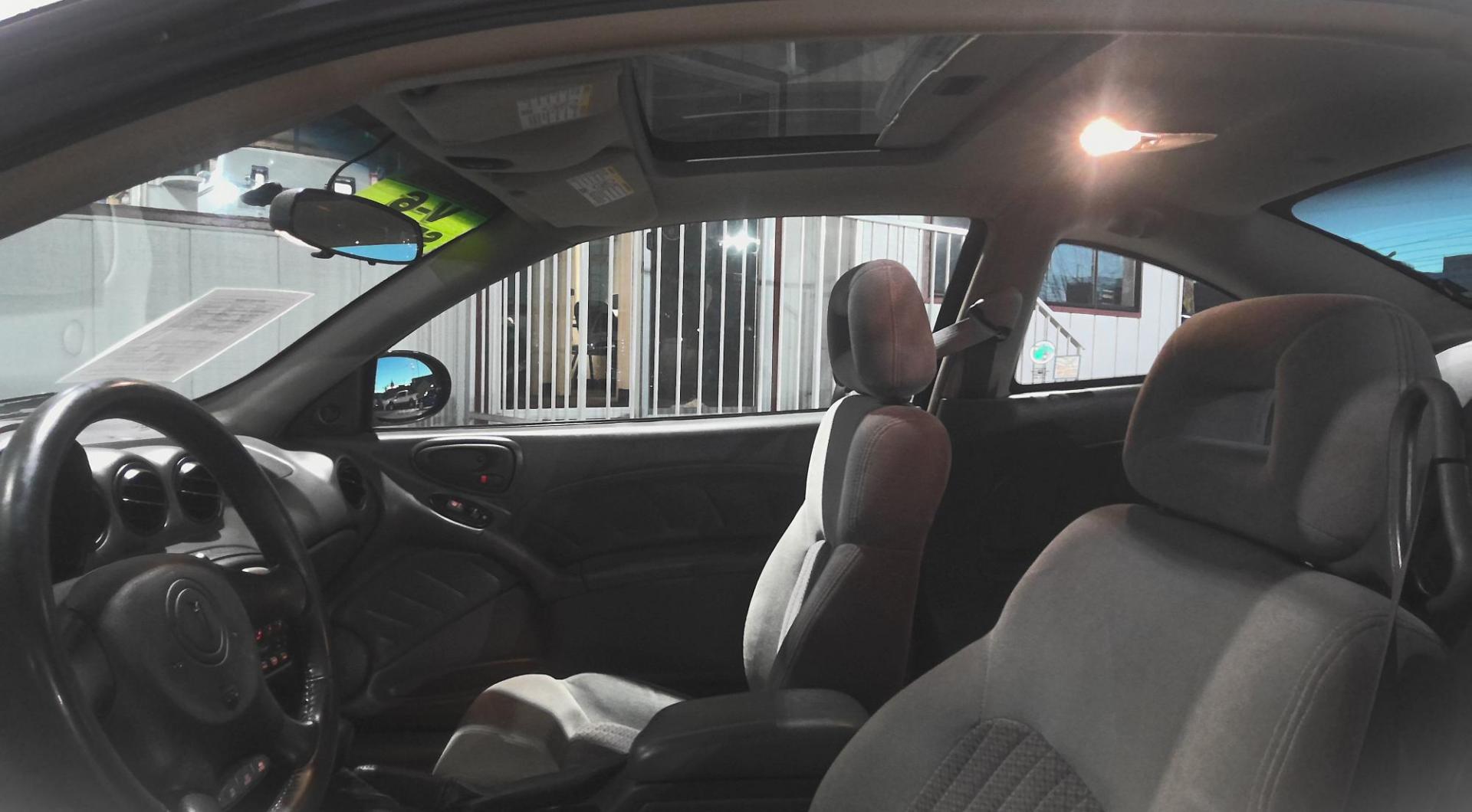 2005 GRAY Pontiac Grand AM GT coupe (1G2NW12E15M) with an 3.4L V6 OHV 12V engine, 4-Speed Automatic Overdrive transmission, located at 502 S. Riverside Avenue, Medford, OR, 97501, (541) 773-3136, 42.322803, -122.867477 - Photo#8